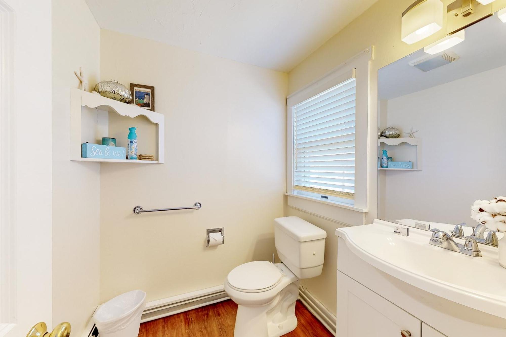 Oak Bluffs Cottage エクステリア 写真